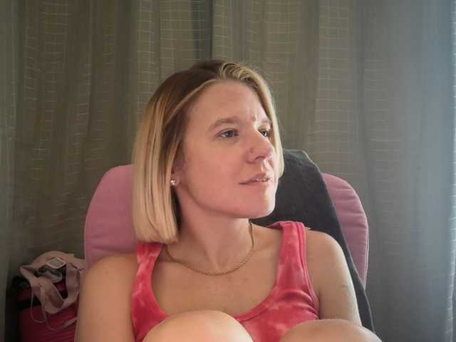 mermaidlexi live cam on BongaCams