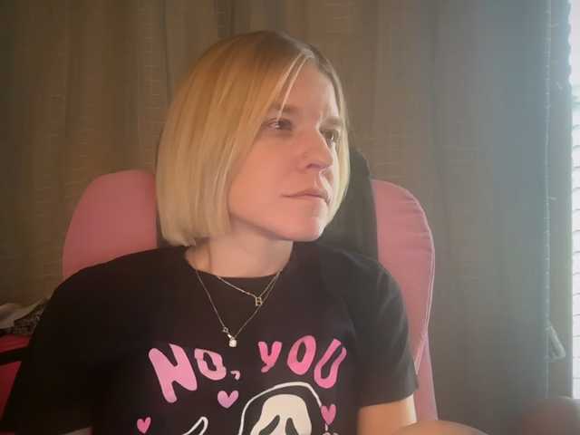 mermaidlexi live cam on BongaCams