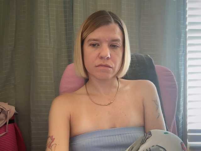 mermaidlexi live cam on BongaCams