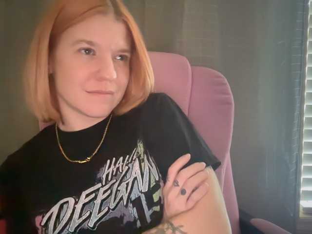 AmericnBarbie live cam preview
