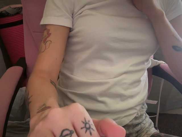 mermaidlexi live cam on BongaCams