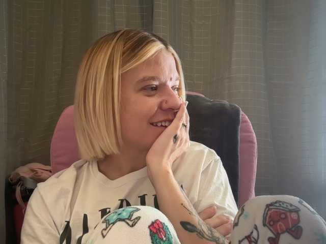 mermaidlexi live cam on BongaCams