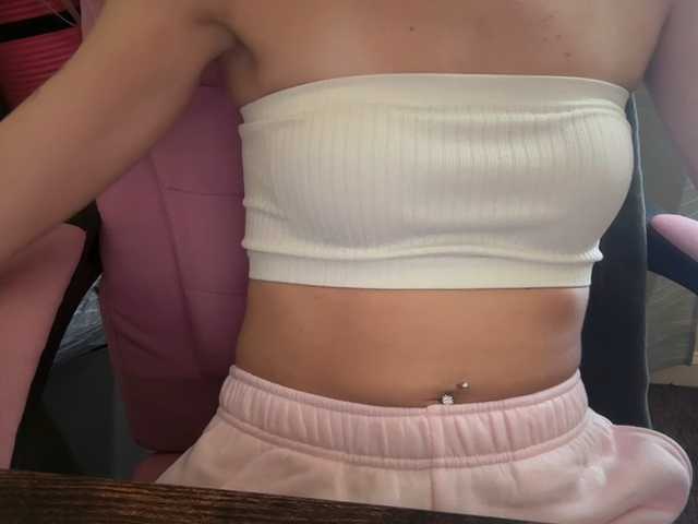 AmericnBarbie preview