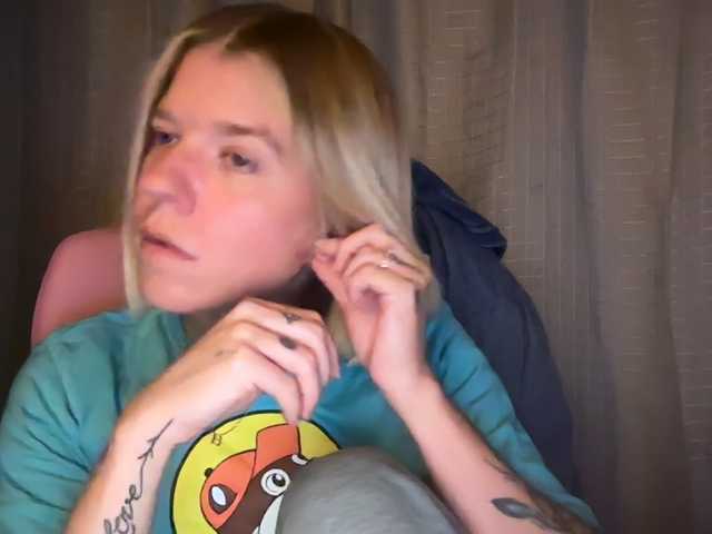 mermaidlexi live cam on BongaCams
