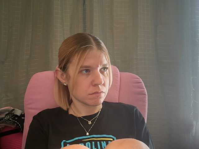 mermaidlexi live cam on BongaCams