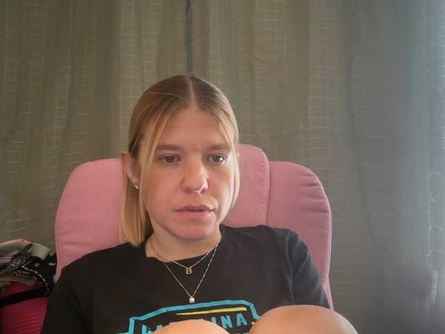 mermaidlexi live cam on BongaCams