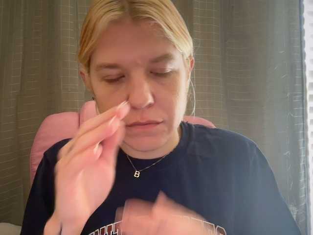 AmericnBarbie live cam preview
