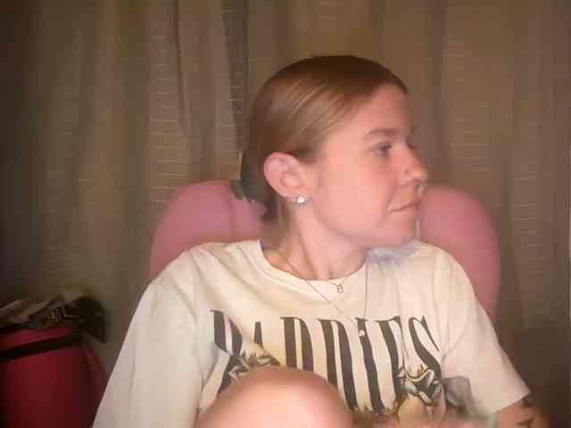 AmericnBarbie webcam