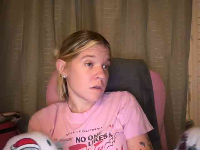AmericnBarbie webcam