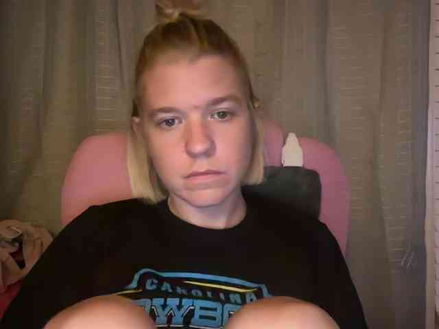 AmericnBarbie webcam