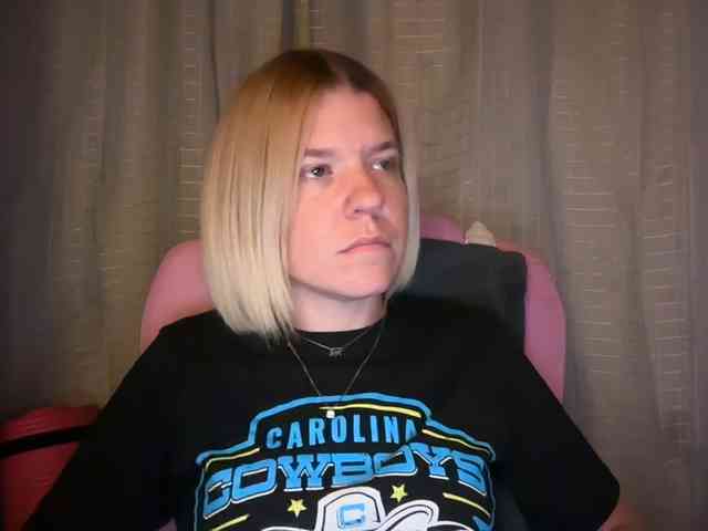 AmericnBarbie webcam