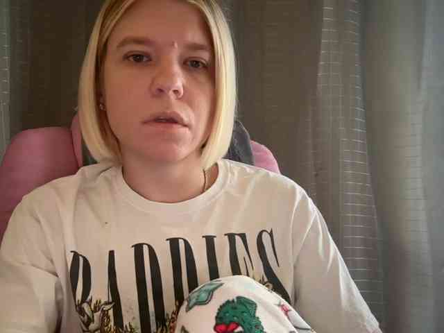 AmericnBarbie webcam