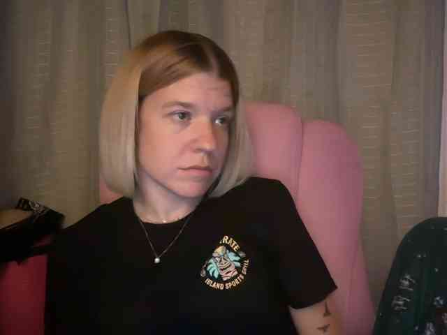 AmericnBarbie webcam