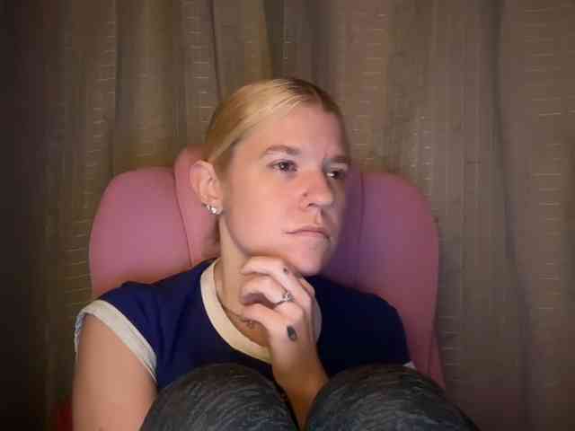 AmericnBarbie webcam