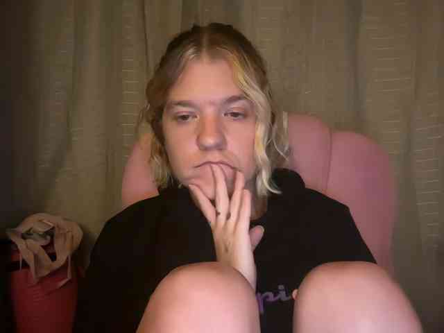 AmericnBarbie webcam