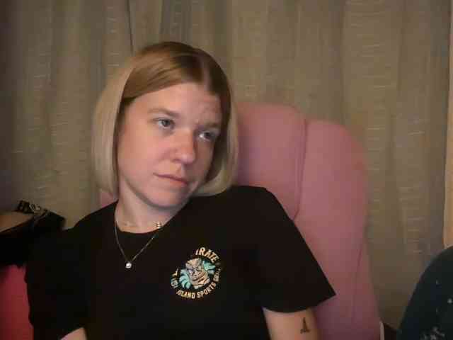 AmericnBarbie webcam