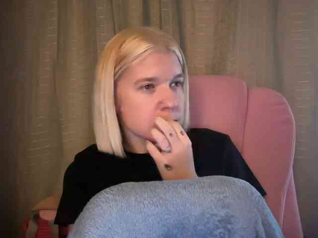 AmericnBarbie webcam