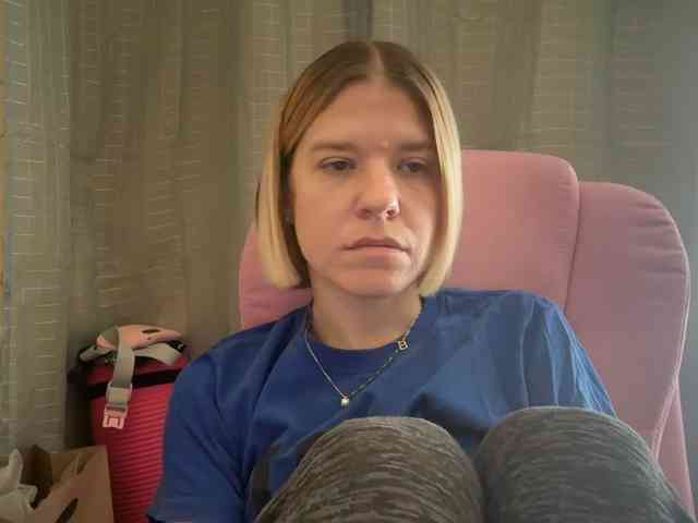 AmericnBarbie webcam