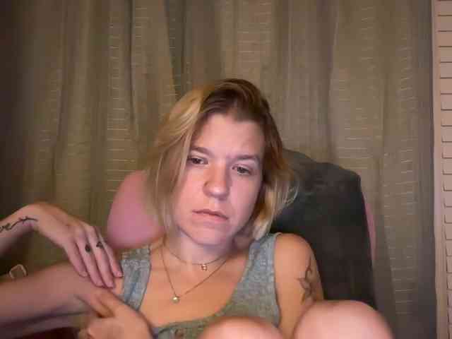AmericnBarbie webcam