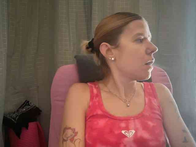 AmericnBarbie webcam