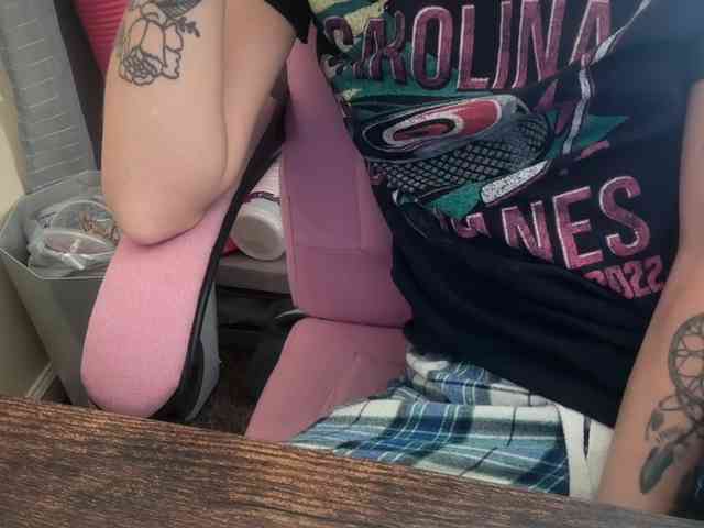 AmericnBarbie webcam