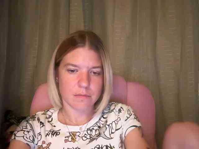 AmericnBarbie webcam