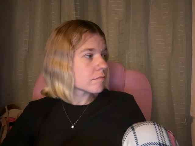 AmericnBarbie webcam