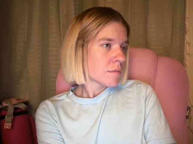 AmericnBarbie webcam