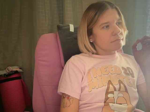 AmericnBarbie webcam
