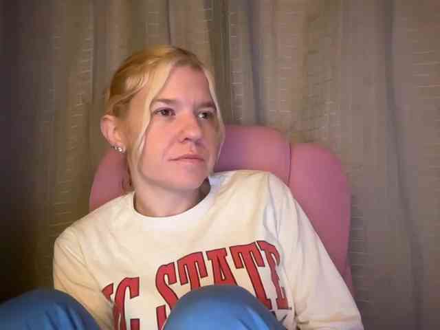 AmericnBarbie webcam