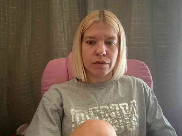 AmericnBarbie webcam