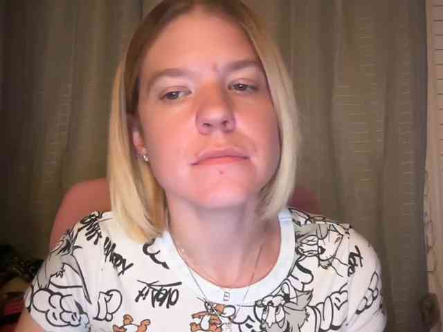 AmericnBarbie webcam