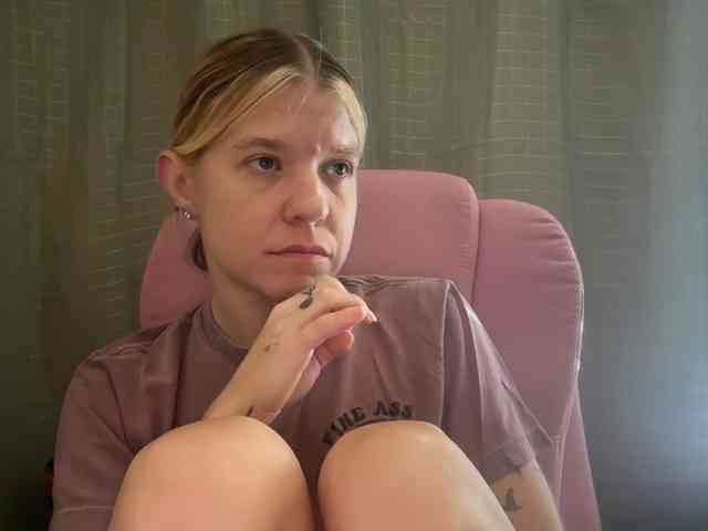AmericnBarbie webcam
