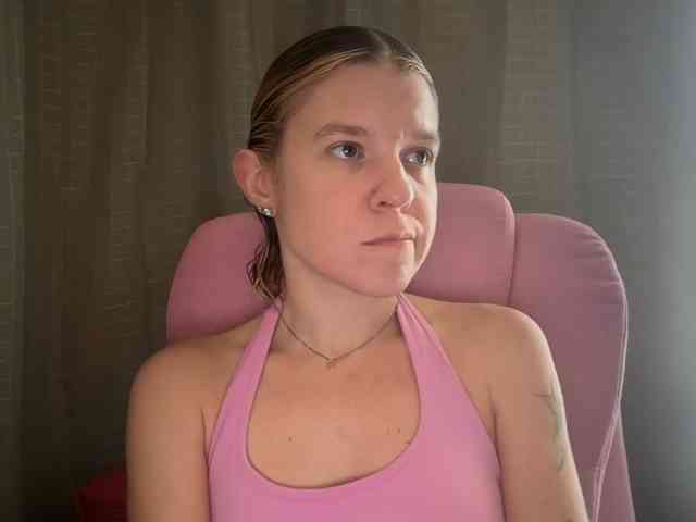 AmericnBarbie webcam