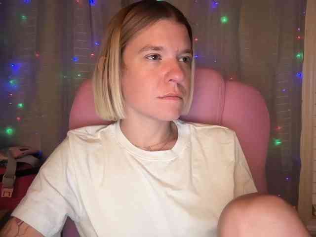 AmericnBarbie webcam