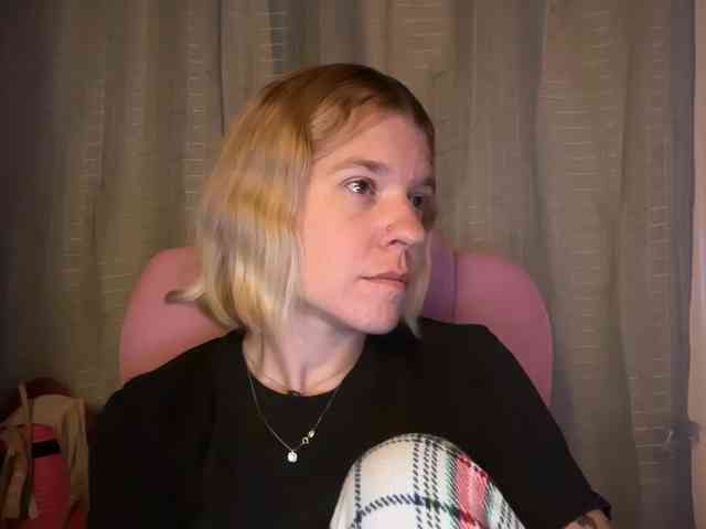 AmericnBarbie webcam