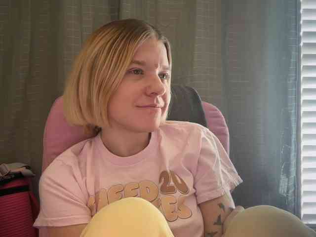 AmericnBarbie webcam
