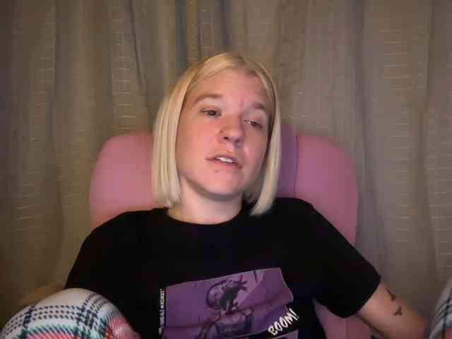 AmericnBarbie webcam