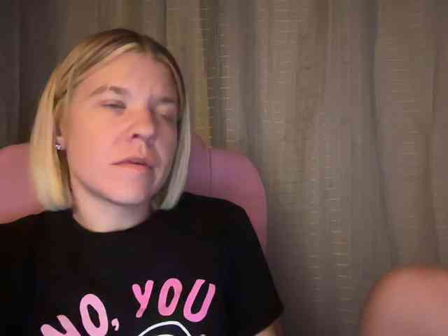AmericnBarbie webcam