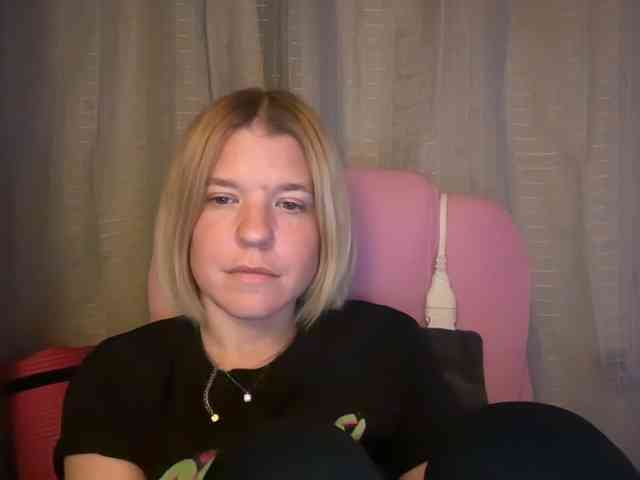AmericnBarbie webcam