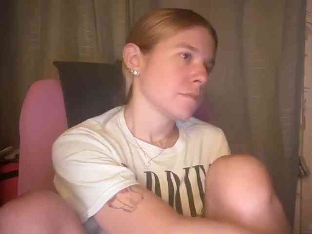 AmericnBarbie webcam