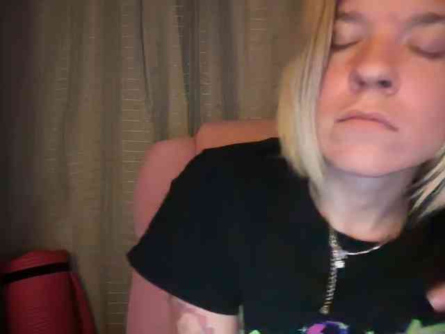 AmericnBarbie webcam