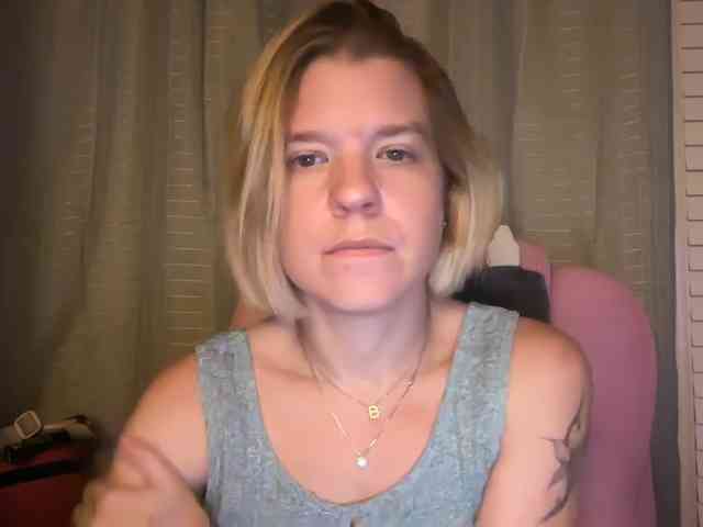 AmericnBarbie webcam