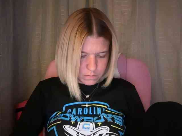 AmericnBarbie webcam