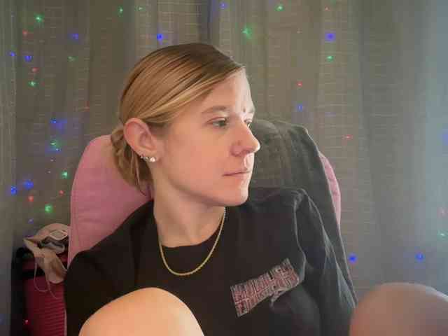 AmericnBarbie webcam