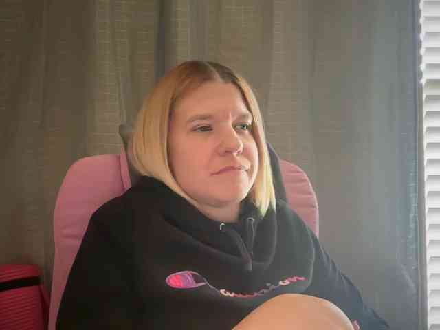 AmericnBarbie webcam