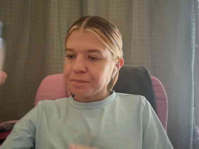 AmericnBarbie webcam