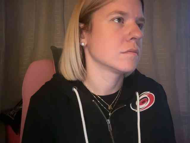 AmericnBarbie webcam