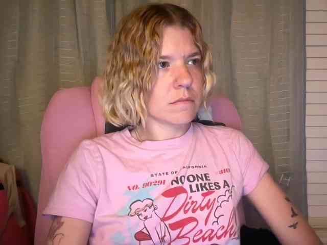 AmericnBarbie webcam