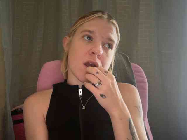 AmericnBarbie webcam